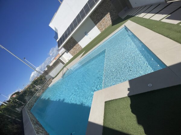 SUPER TOP FLOOR APART LLANA BEACH (16)