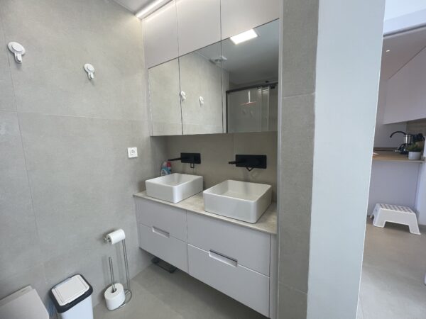 SUPER TOP FLOOR APART LLANA BEACH (4)