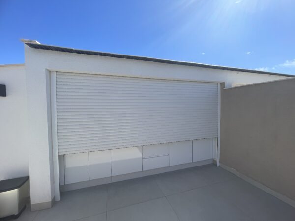 SUPER TOP FLOOR APART LLANA BEACH (42)