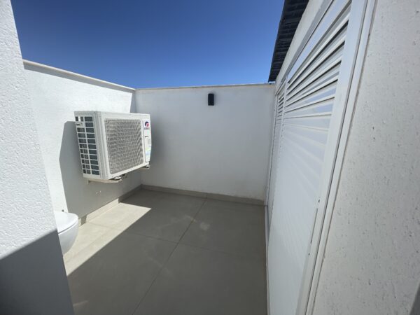 SUPER TOP FLOOR APART LLANA BEACH (44)