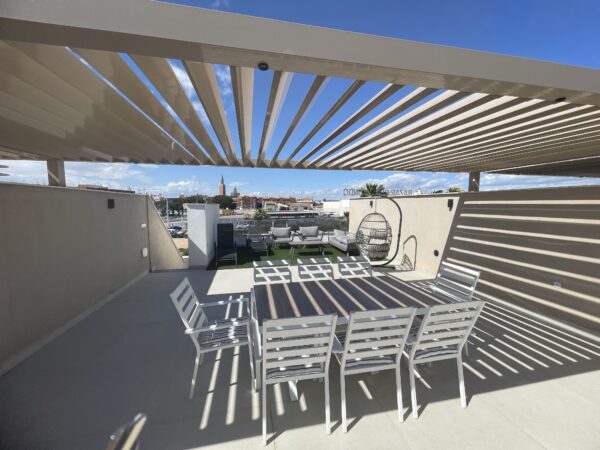 SUPER TOP FLOOR APART LLANA BEACH (48)