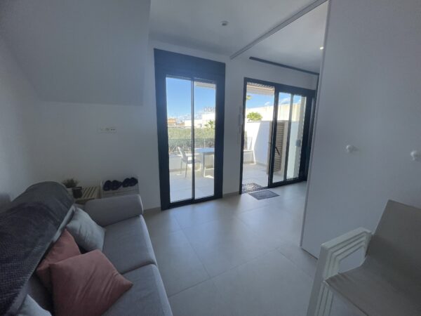 SUPER TOP FLOOR APART LLANA BEACH (60)