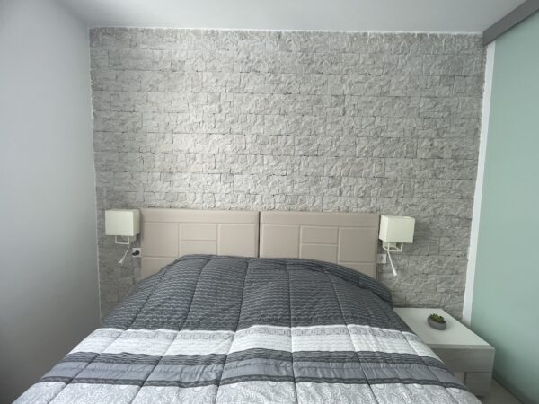 SUPER TOP FLOOR APART LLANA BEACH (86)